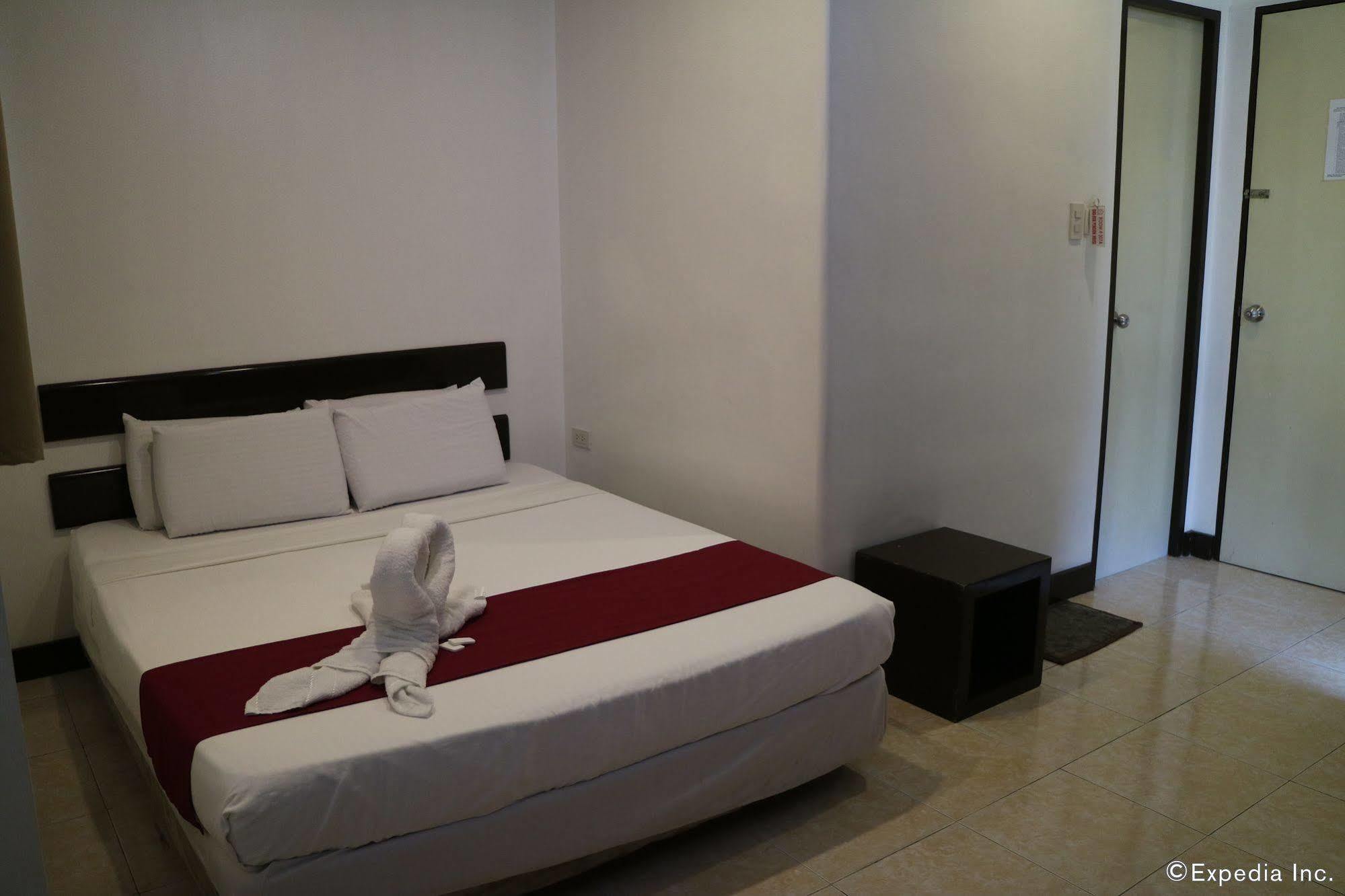 Ong Bun Pension House Iloilo City Exterior photo